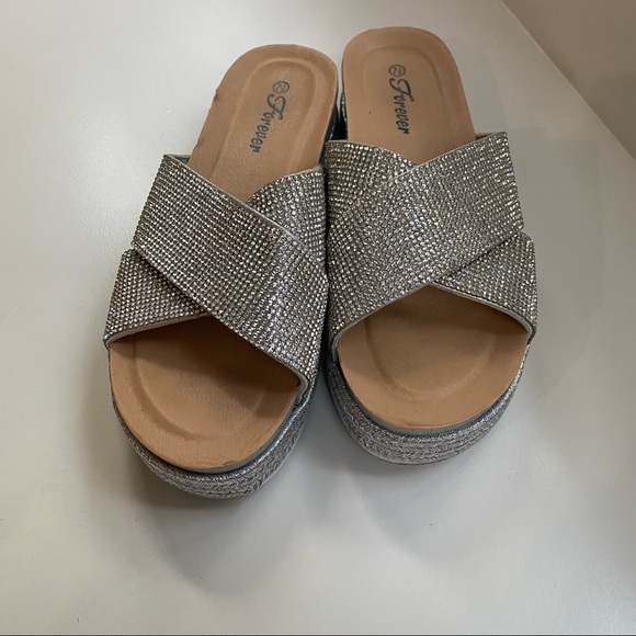 Forever Link Shoes - Platform Silver Slides